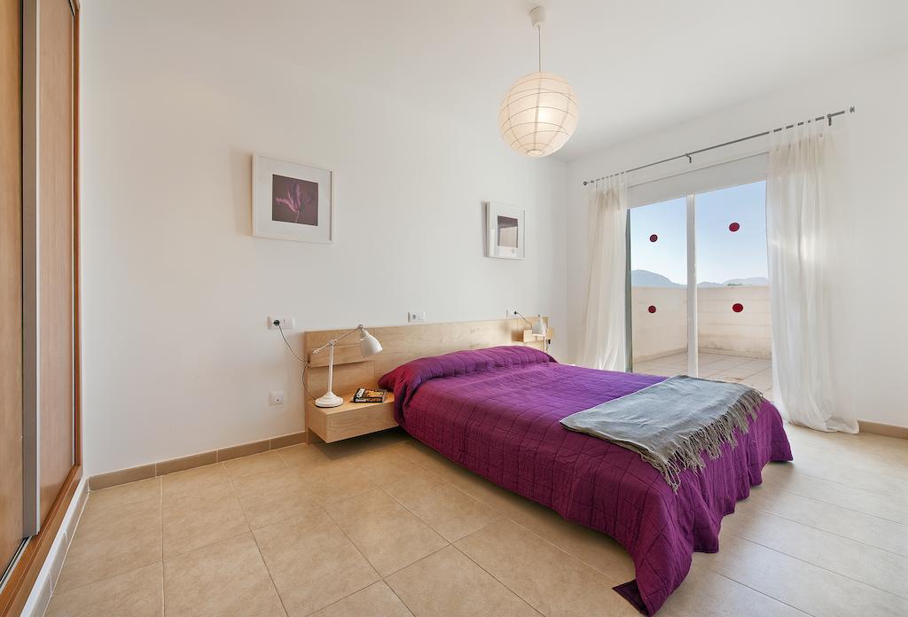 Villa Marisa I Alcudia  Oda fotoğraf
