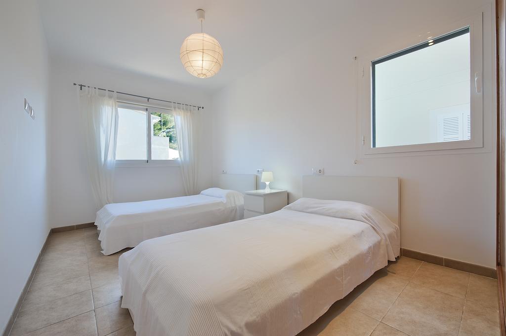 Villa Marisa I Alcudia  Oda fotoğraf